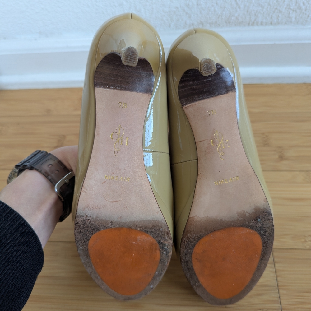 Cole Haan Beige Leather Pumps - Picture 3 of 3